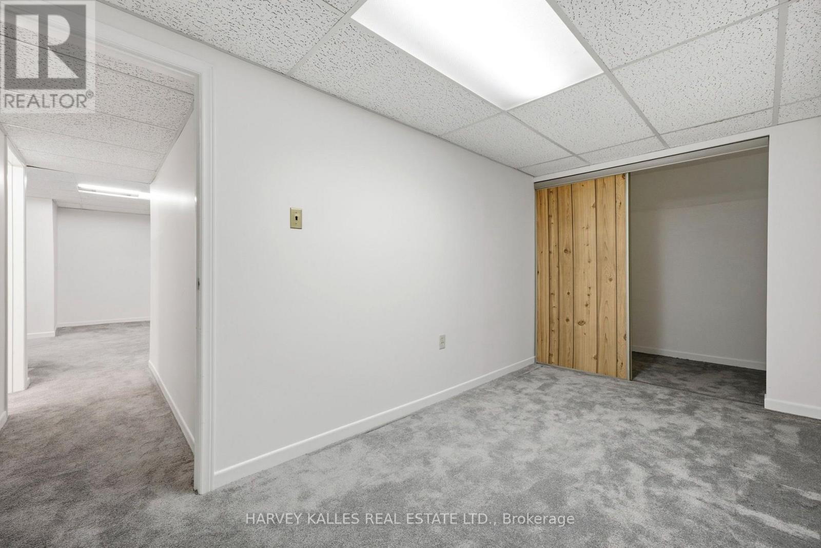 39 Newington Crescent, Toronto, Ontario  M9C 5B7 - Photo 36 - W13546006