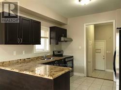 218 Helen Avenue, Markham, Ontario  L3R 1J8 - Photo 7 - N13546360