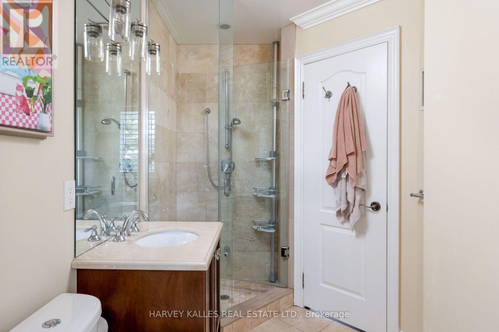 20a Owen Drive, Toronto, Ontario  M8W 1W7 - Photo 46 - W13546742