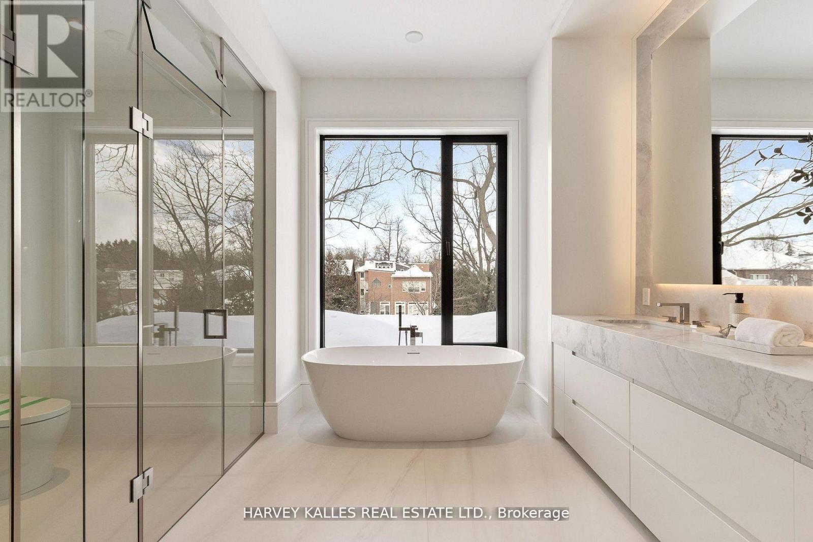 370 Glengrove Avenue W, Toronto, Ontario M5N 1W5 - Photo 28 - C13549058