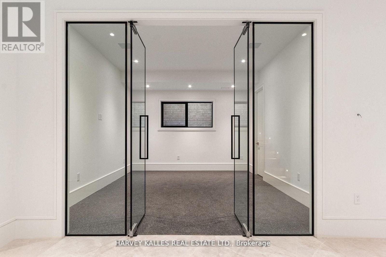 370 Glengrove Avenue W, Toronto, Ontario M5N 1W5 - Photo 45 - C13549058