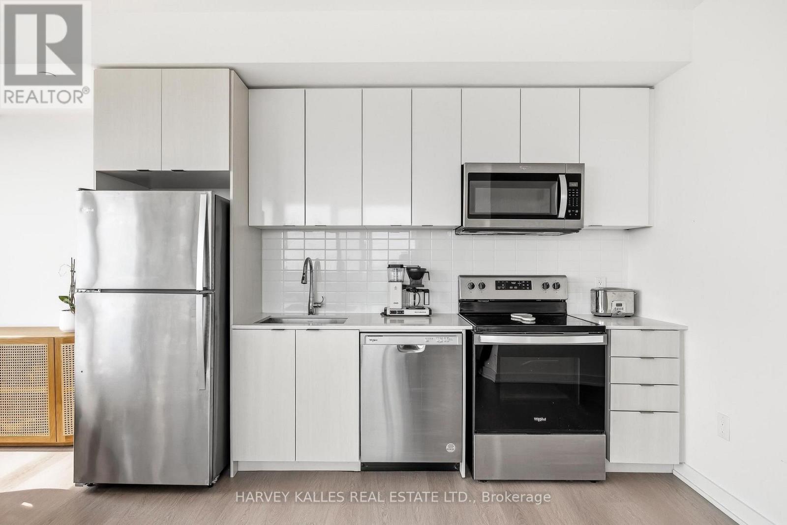 603 - 859 The Queensway, Toronto, Ontario M8Z 1N8 - Photo 6 - W13548982