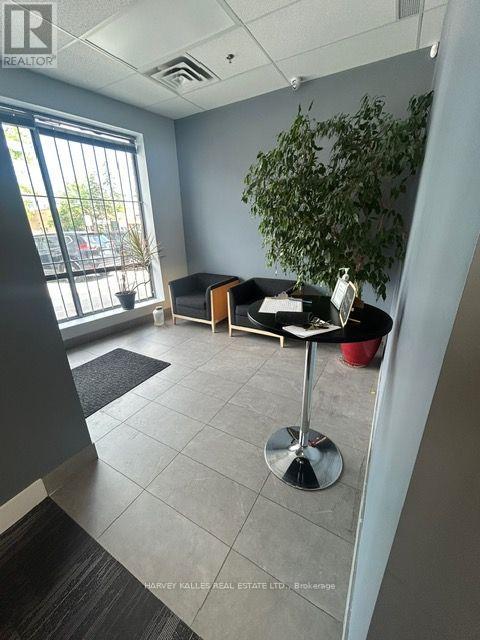 64 Bakersfield Street, Toronto, Ontario  M3J 2W7 - Photo 5 - W13550892
