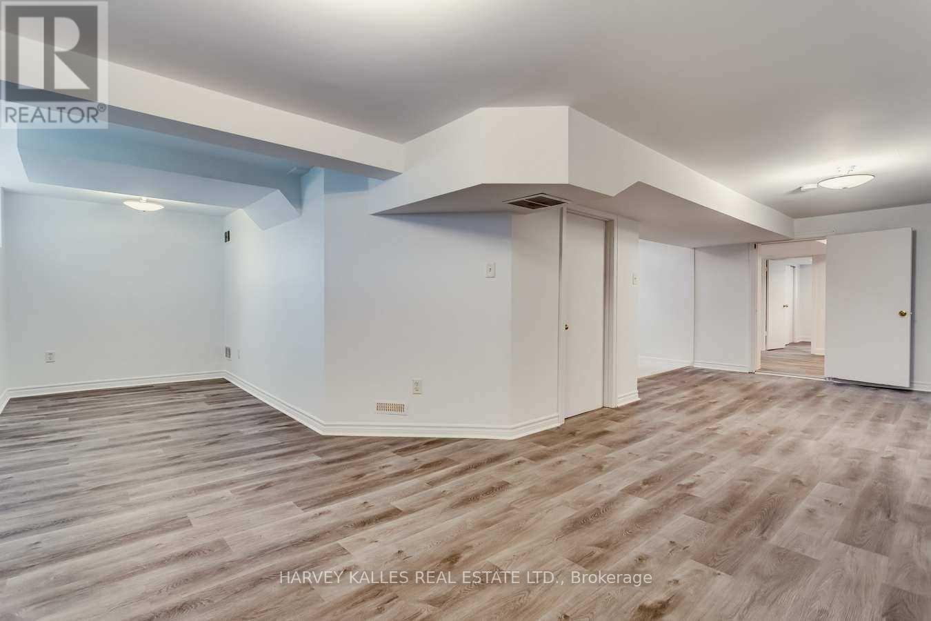 135 Combe Avenue, Toronto, Ontario  M3H 4K2 - Photo 27 - C13552950