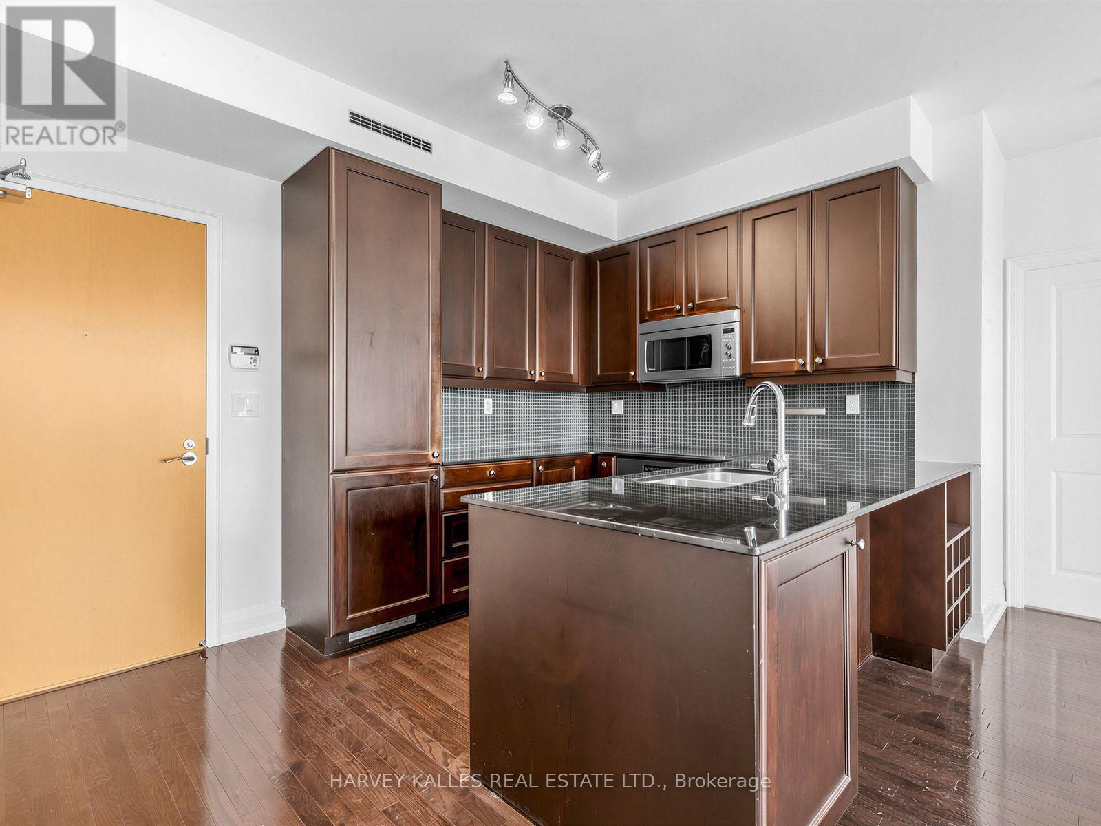 421 - 1 Bedford Road, Toronto, Ontario M5R 2J7 - Photo 13 - C13553244