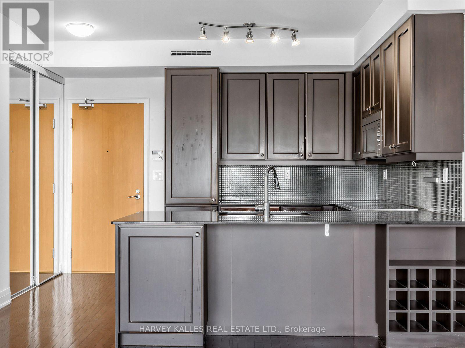421 - 1 Bedford Road, Toronto, Ontario M5R 2J7 - Photo 7 - C13553244