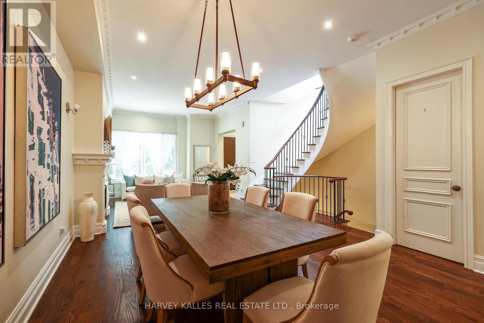 30 Walder Avenue, Toronto, Ontario M4P 2R6 - Photo 12 - C13555486