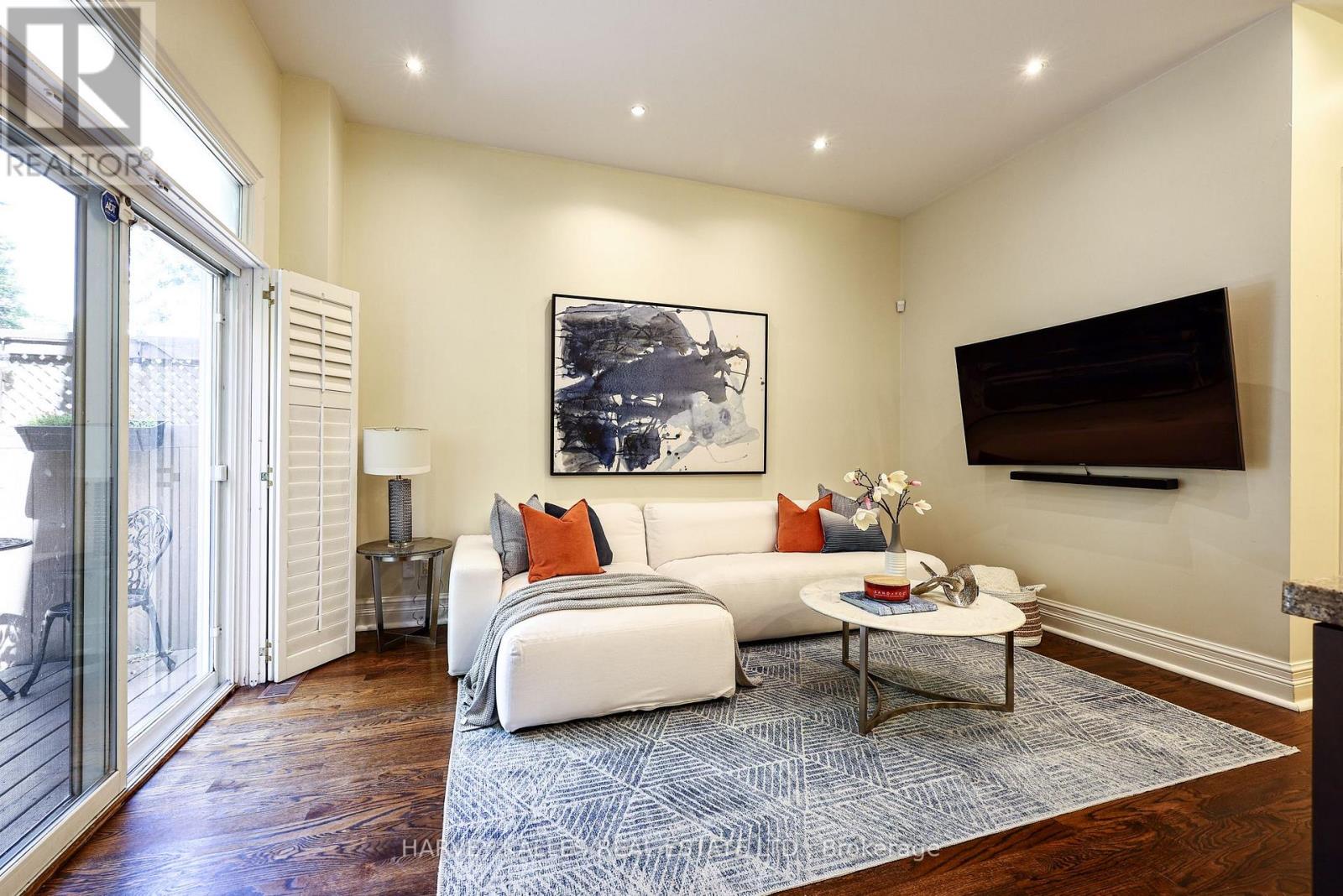 30 Walder Avenue, Toronto, Ontario M4P 2R6 - Photo 22 - C13555486