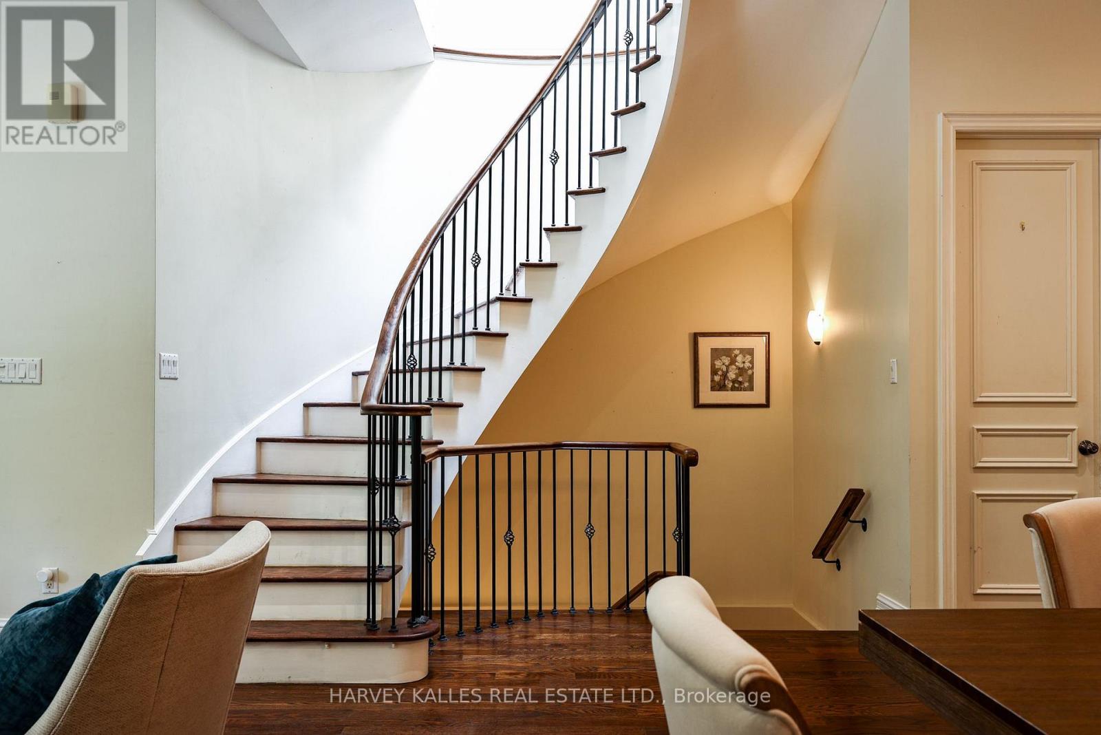 30 Walder Avenue, Toronto, Ontario M4P 2R6 - Photo 24 - C13555486