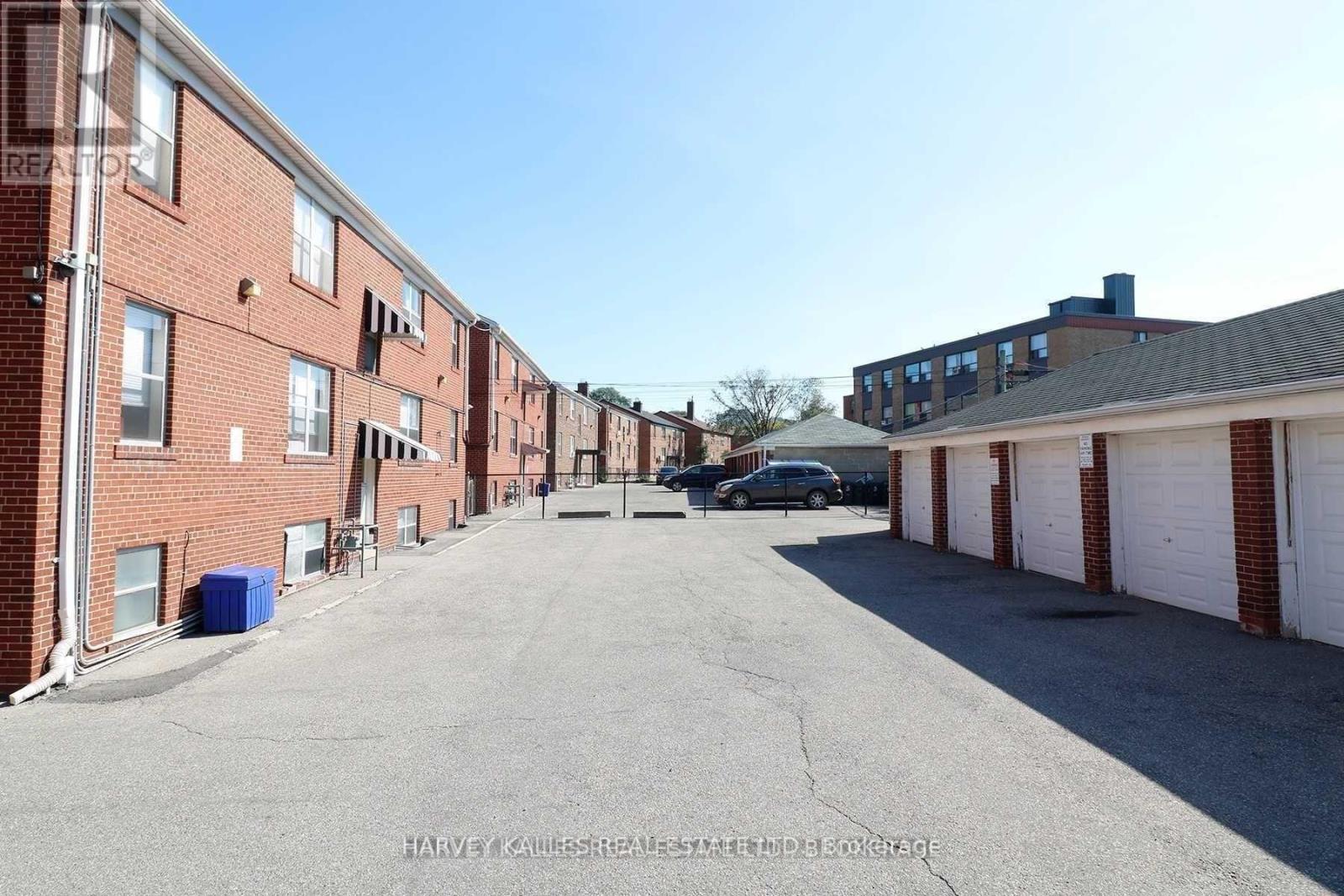4 - 88 Trethewey Drive, Toronto, Ontario M6M 4B4 - Photo 21 - W13555654