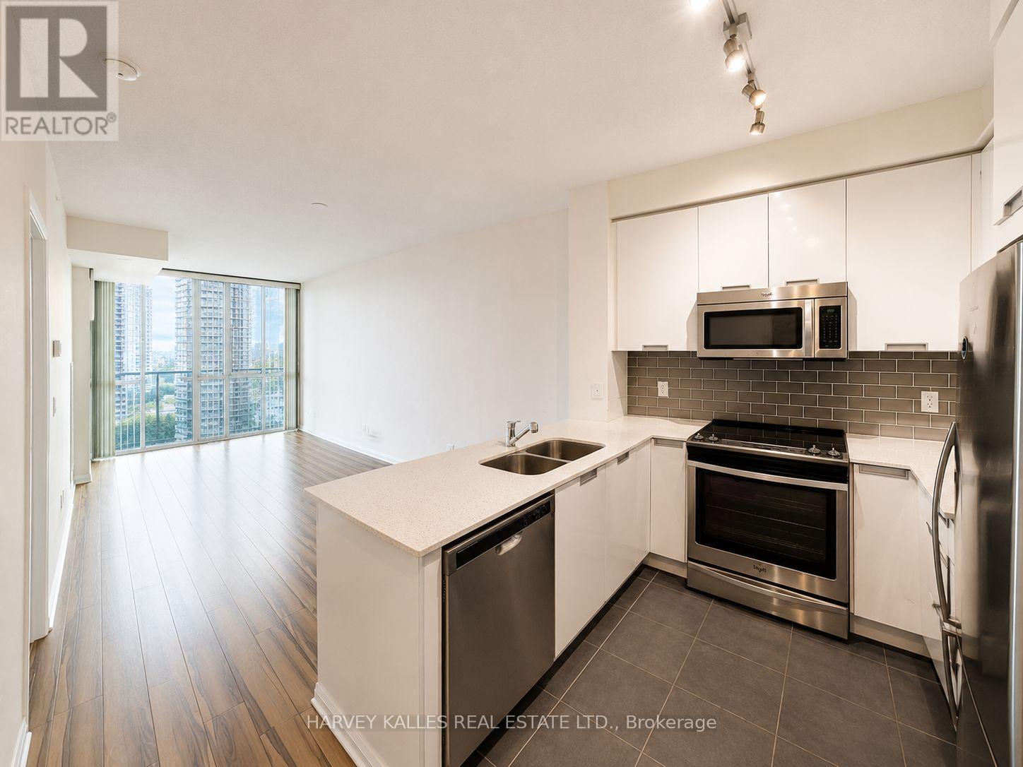 1903 - 75 EGLINTON AVENUE W, Mississauga, Ontario