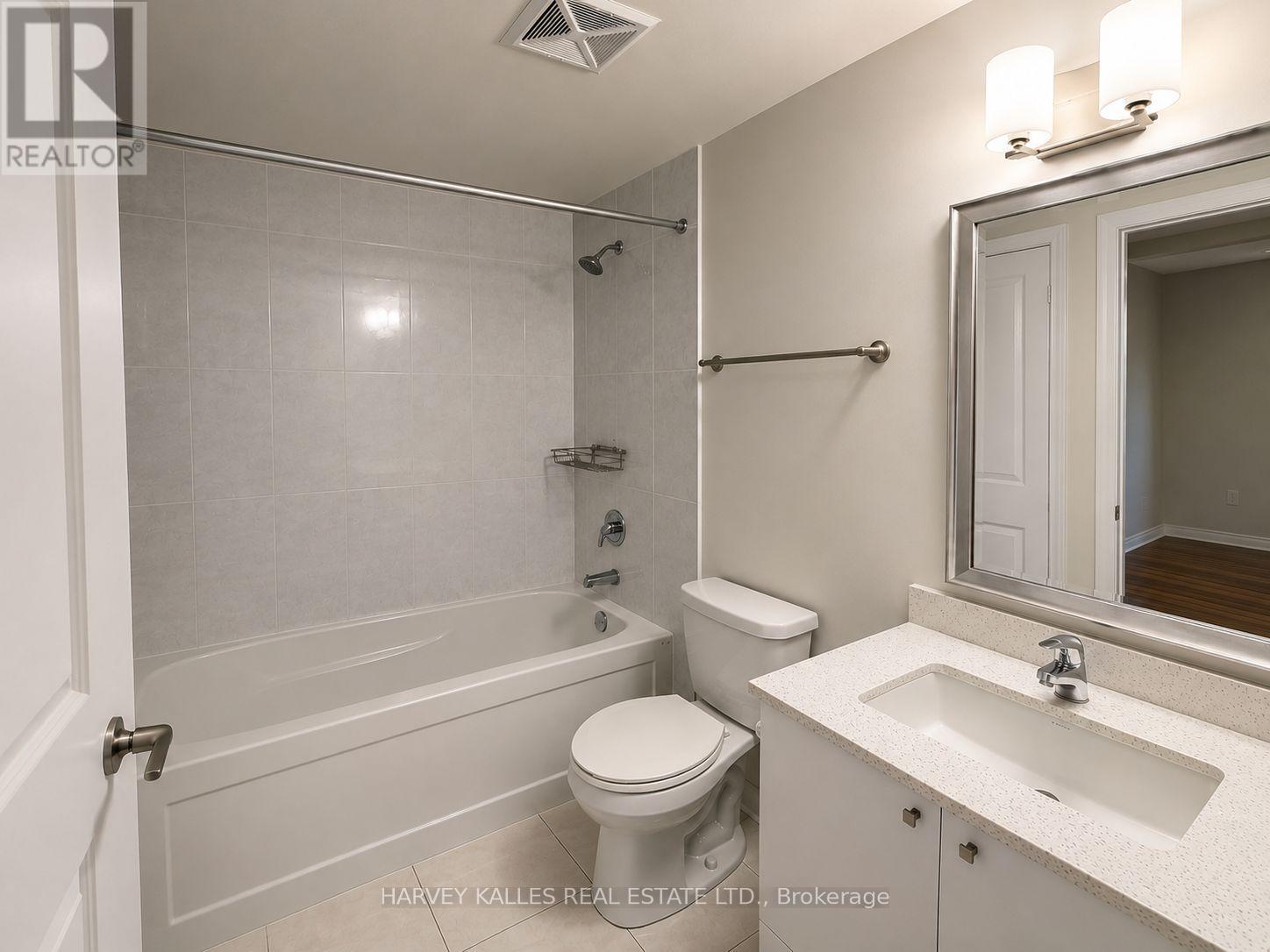 1903 - 75 Eglinton Avenue W, Mississauga, Ontario L5R 1B2 - Photo 5 - W13557074