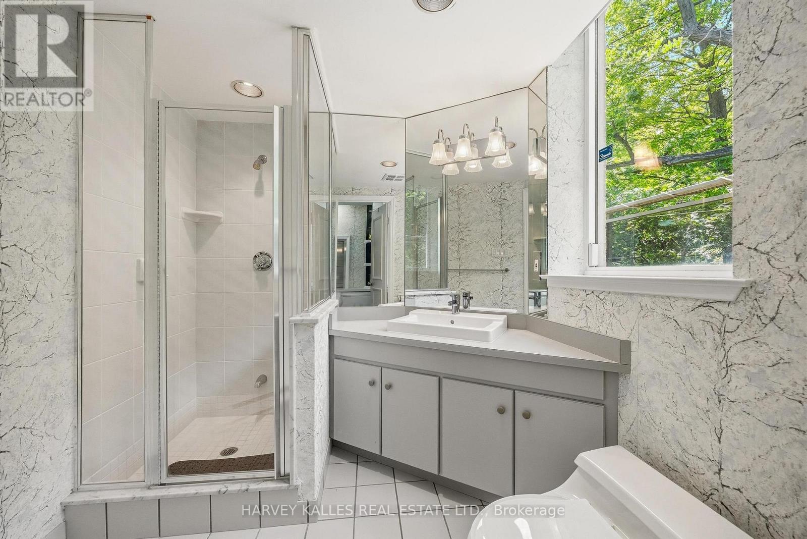 Ph16 - 3800 Yonge Street, Toronto, Ontario M4N 3P7 - Photo 31 - C13557506