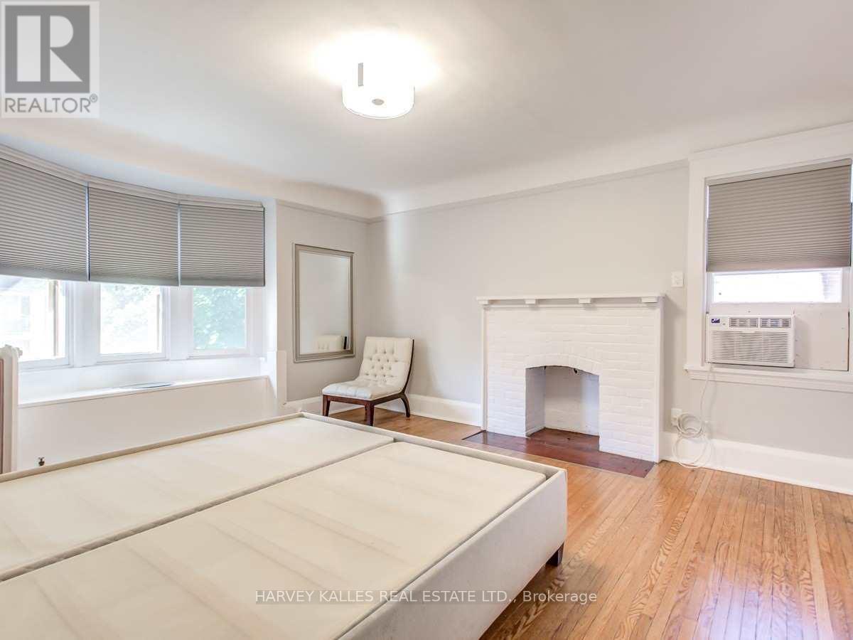 169 Balmoral Avenue, Toronto, Ontario  M4V 1J8 - Photo 13 - C13560394