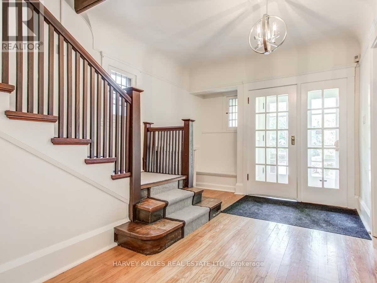 169 Balmoral Avenue, Toronto, Ontario  M4V 1J8 - Photo 3 - C13560394
