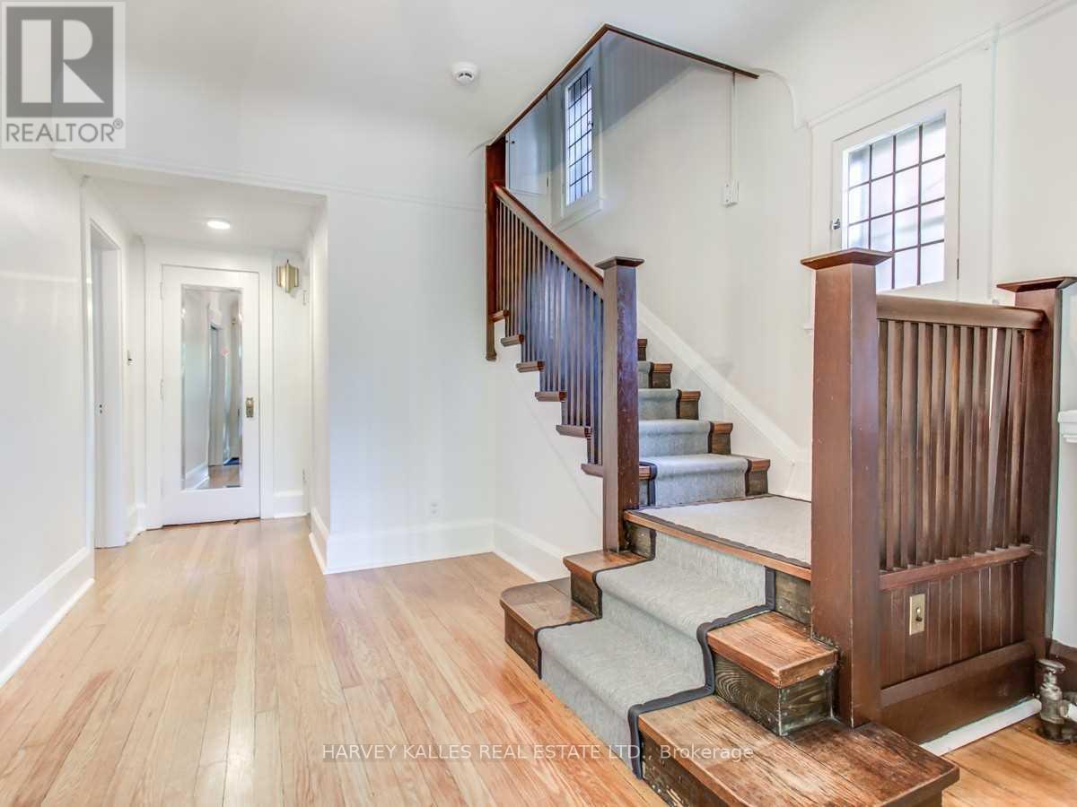 169 Balmoral Avenue, Toronto, Ontario  M4V 1J8 - Photo 4 - C13560394