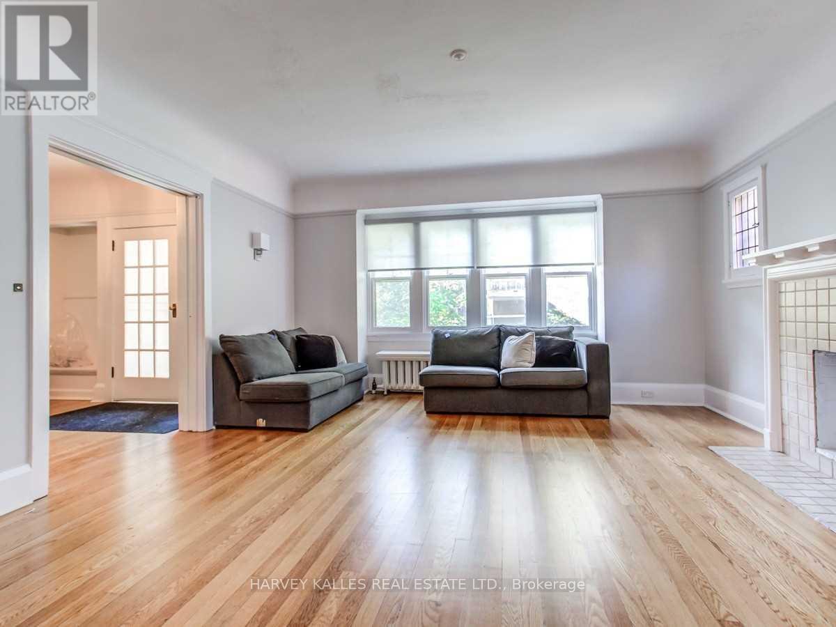 169 Balmoral Avenue, Toronto, Ontario  M4V 1J8 - Photo 5 - C13560394