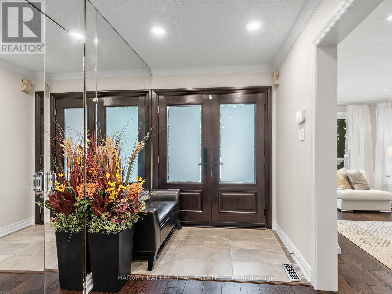 93 Downing Boulevard, Vaughan, Ontario L4J 7N5 - Photo 4 - N13560608