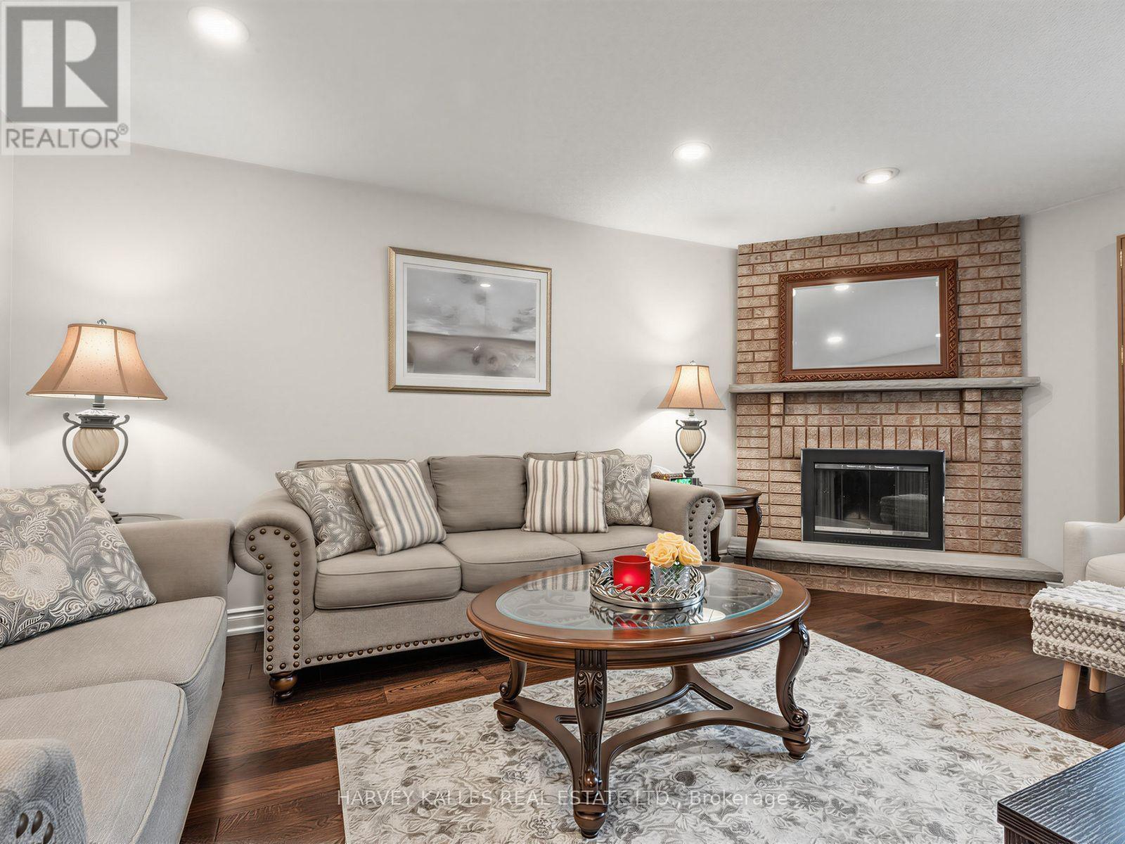 93 Downing Boulevard, Vaughan, Ontario L4J 7N5 - Photo 7 - N13560608