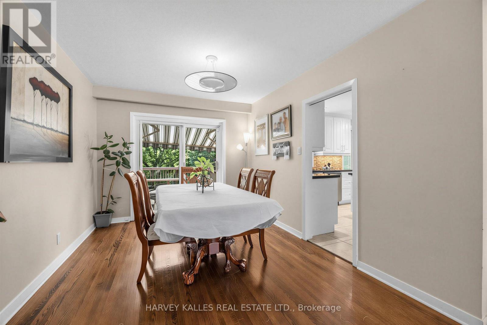 12 Longhope Place, Toronto, Ontario M2J 1Y2 - Photo 6 - C13561152