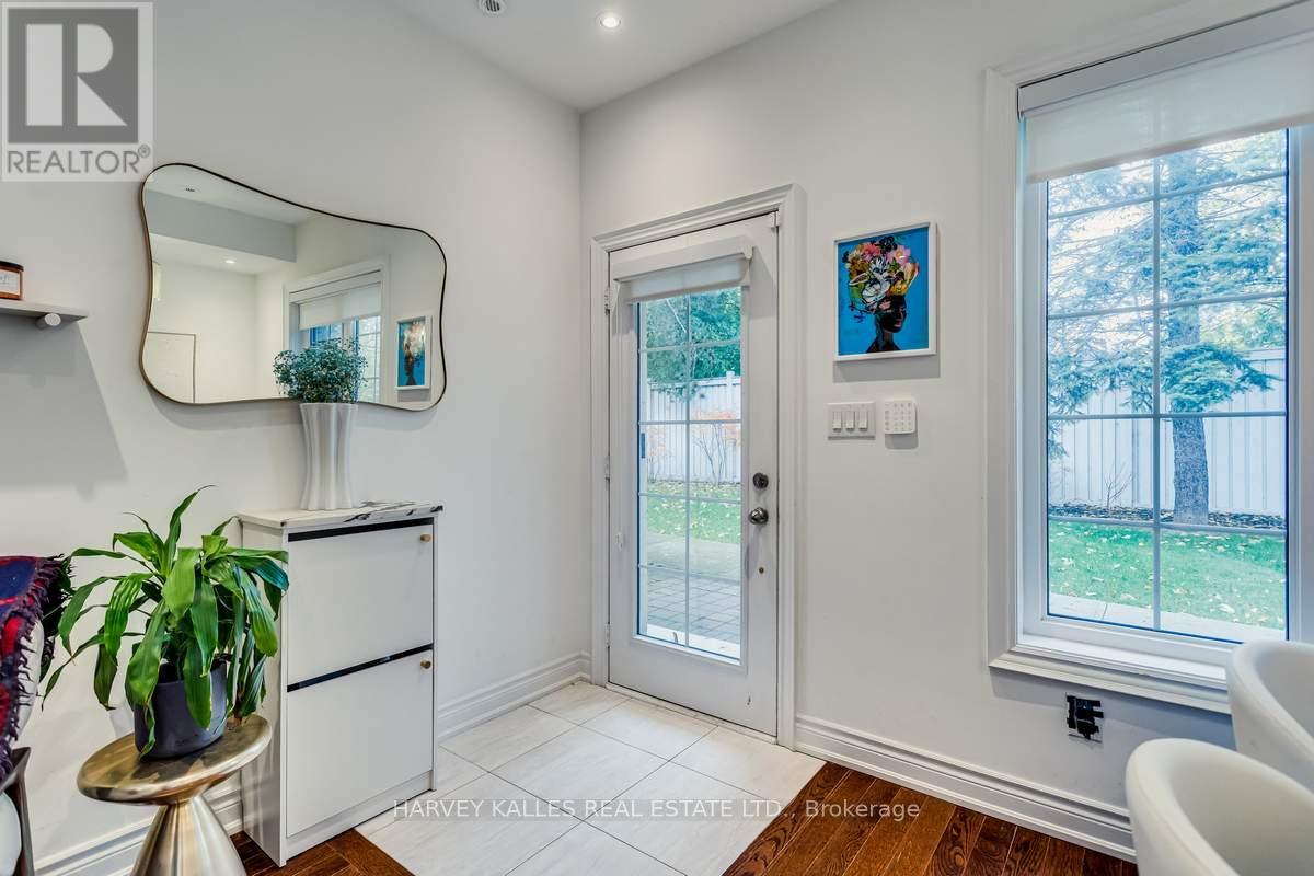 7 - 70 Hargrave Lane, Toronto, Ontario M4N 0A4 - Photo 4 - C13562046