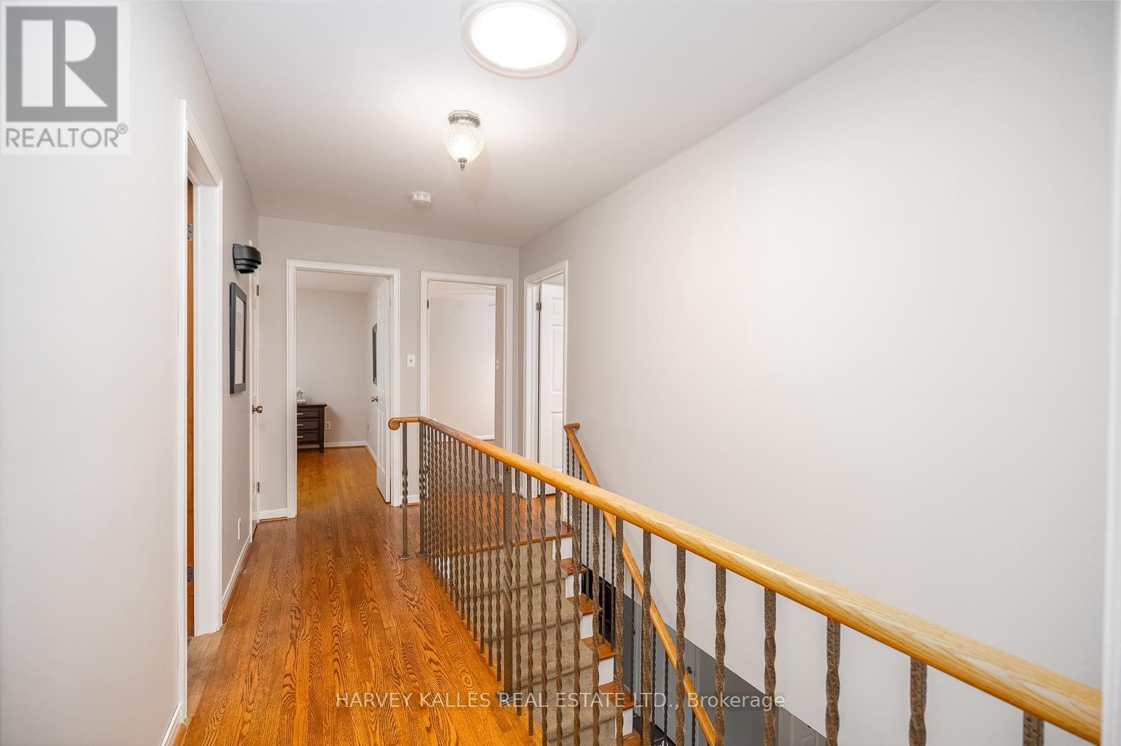 1033 Fair Birch Drive, Mississauga, Ontario  L5H 1M4 - Photo 22 - W13565272
