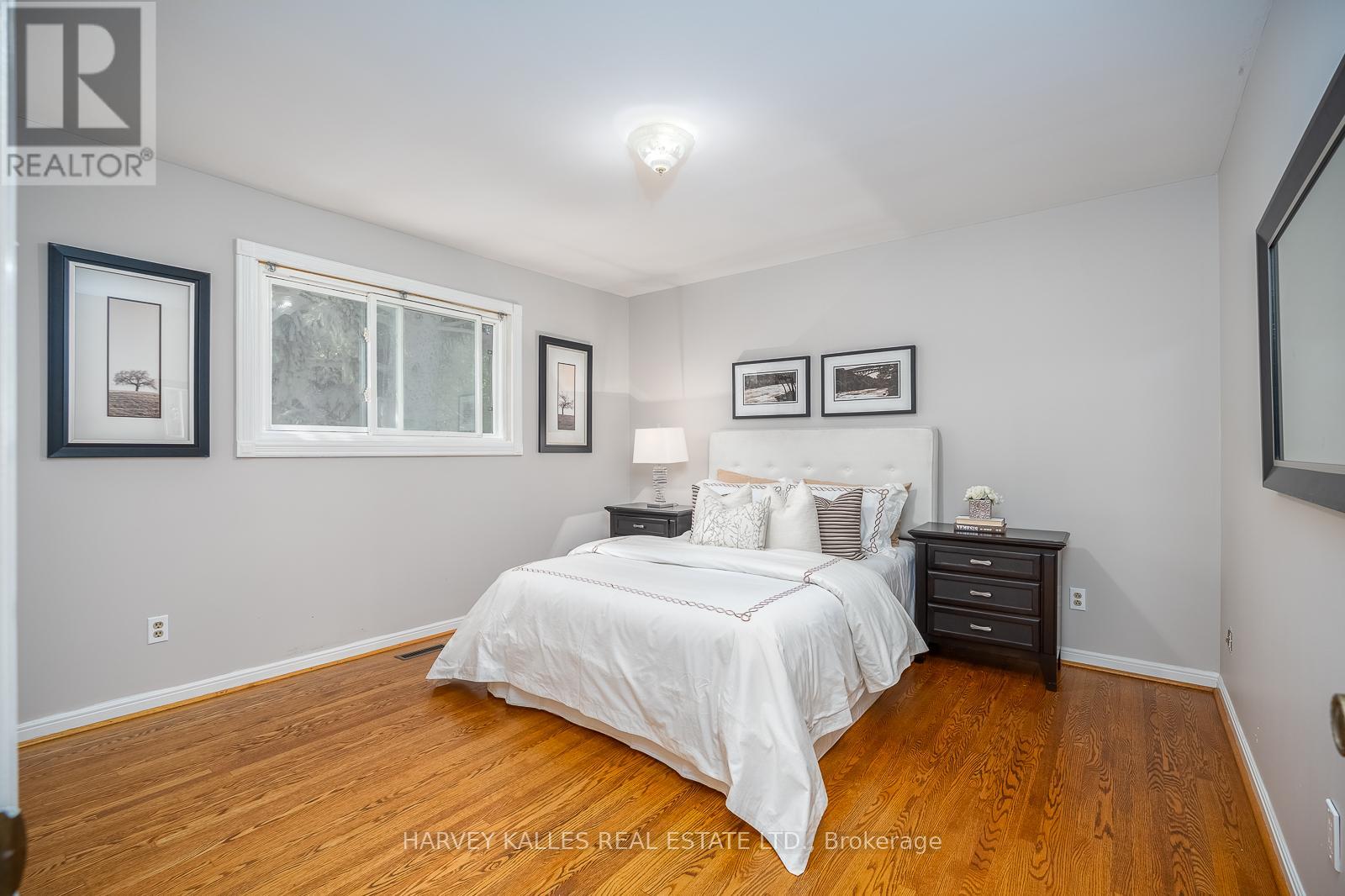 1033 Fair Birch Drive, Mississauga, Ontario  L5H 1M4 - Photo 28 - W13565272