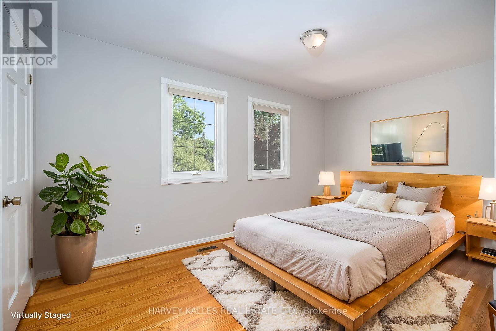 1033 Fair Birch Drive, Mississauga, Ontario  L5H 1M4 - Photo 31 - W13565272