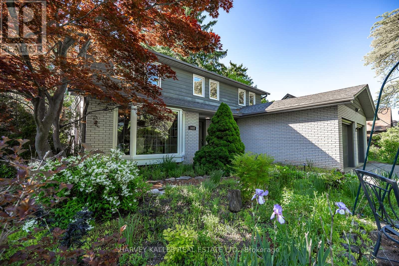 1033 Fair Birch Drive, Mississauga, Ontario  L5H 1M4 - Photo 48 - W13565272