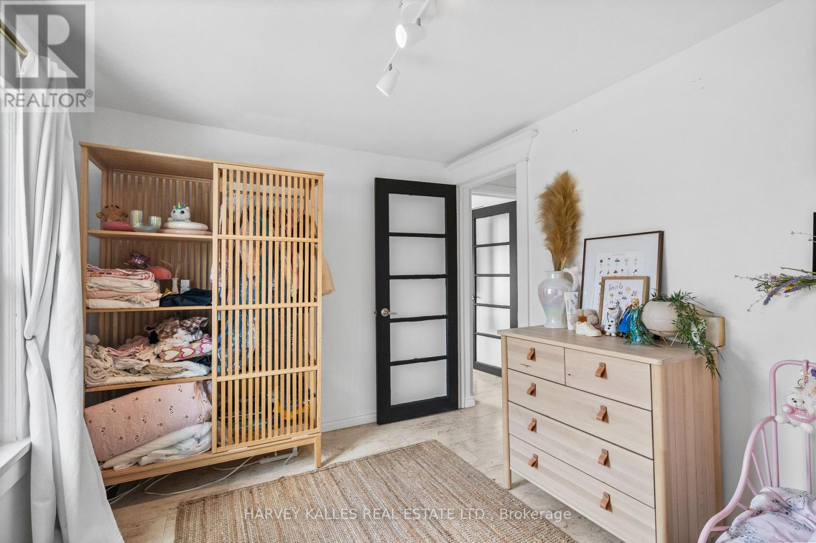 14 Manitoba Street, Toronto, Ontario M8Y 1C7 - Photo 33 - W13565520