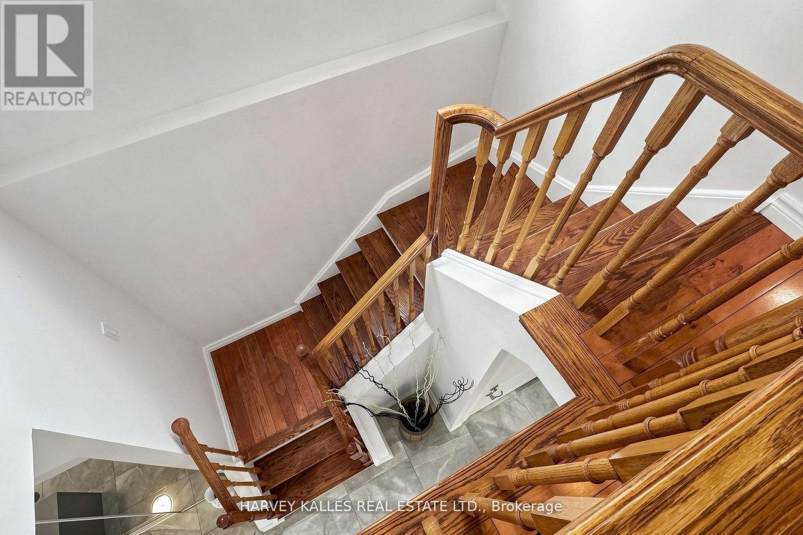 197 Lisa Crescent, Vaughan, Ontario  L4J 2N2 - Photo 18 - N13566382