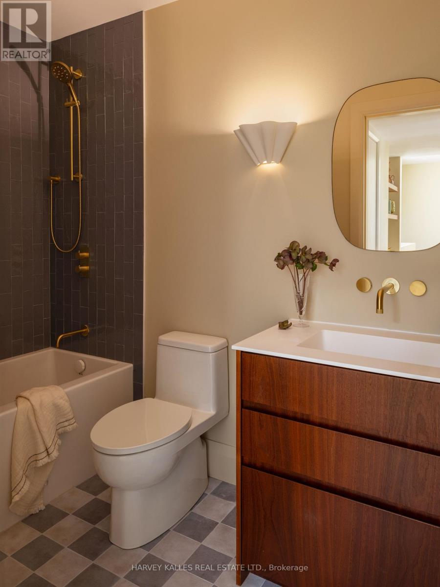 C - 157 Hallam Street, Toronto, Ontario  M6H 1X3 - Photo 18 - W13566988