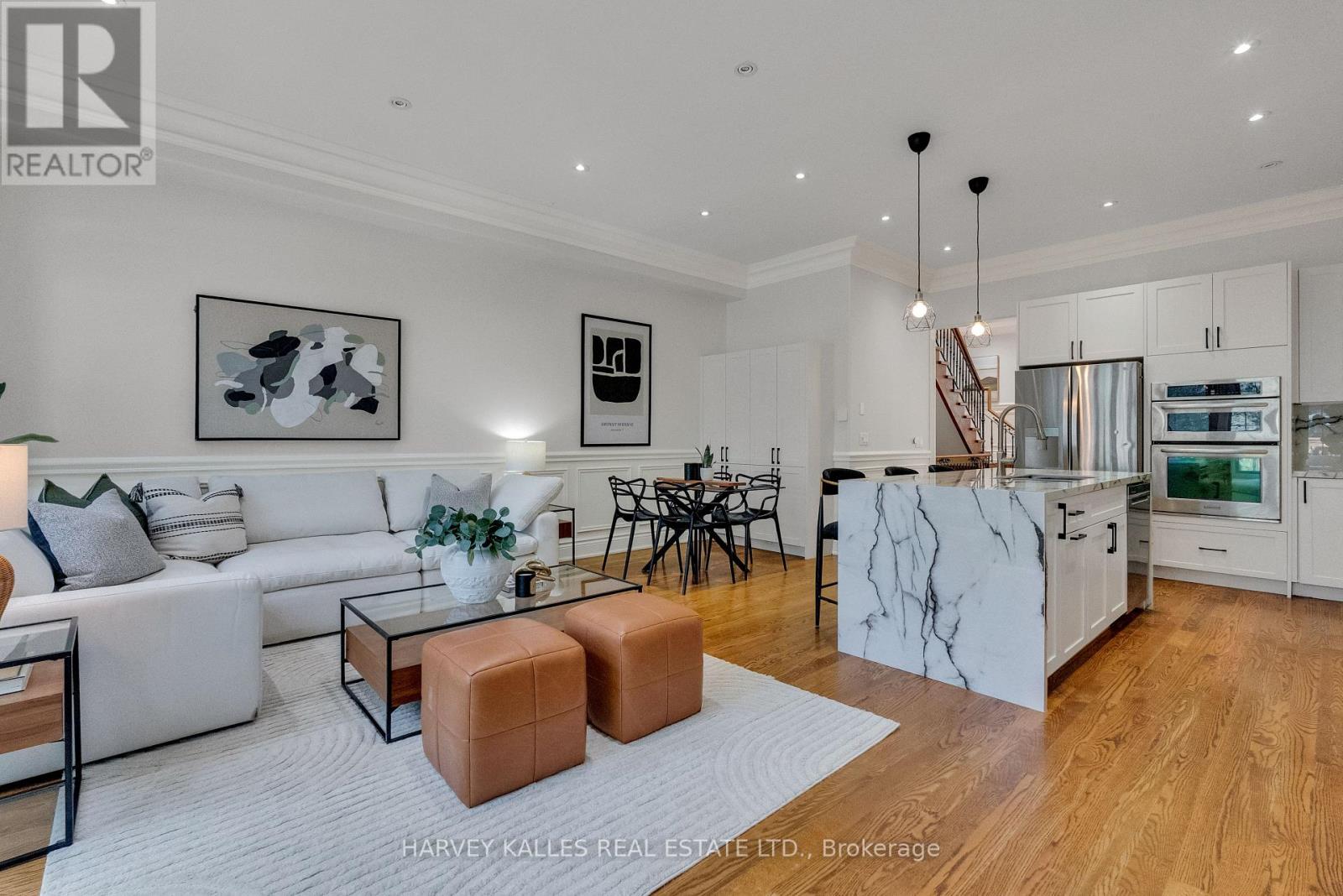 168 Roe Avenue, Toronto, Ontario M5M 2J2 - Photo 21 - C13567124