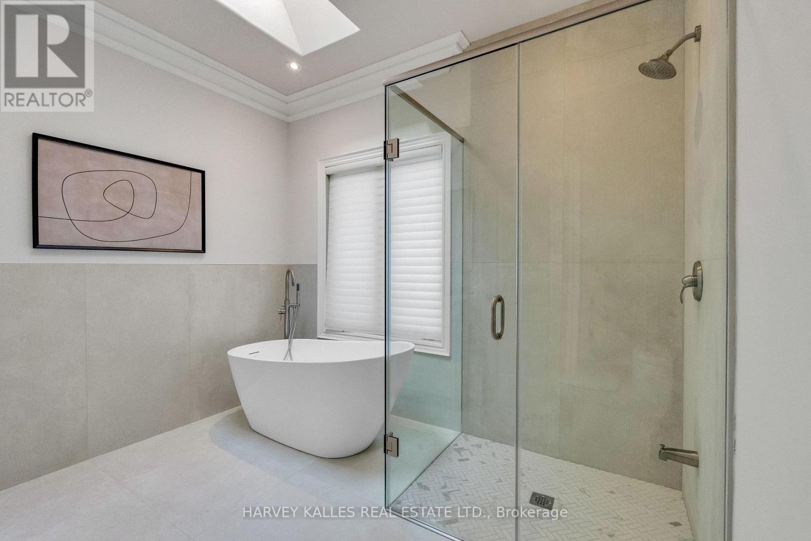 168 Roe Avenue, Toronto, Ontario M5M 2J2 - Photo 29 - C13567124