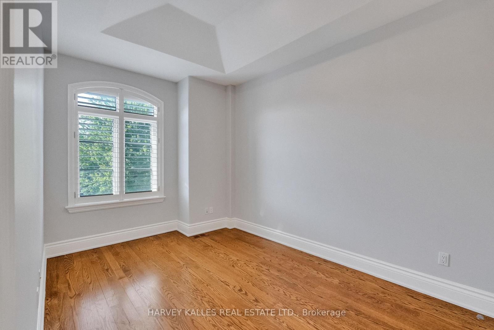 168 Roe Avenue, Toronto, Ontario M5M 2J2 - Photo 36 - C13567124