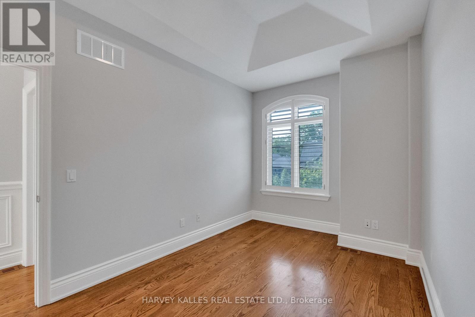 168 Roe Avenue, Toronto, Ontario M5M 2J2 - Photo 37 - C13567124