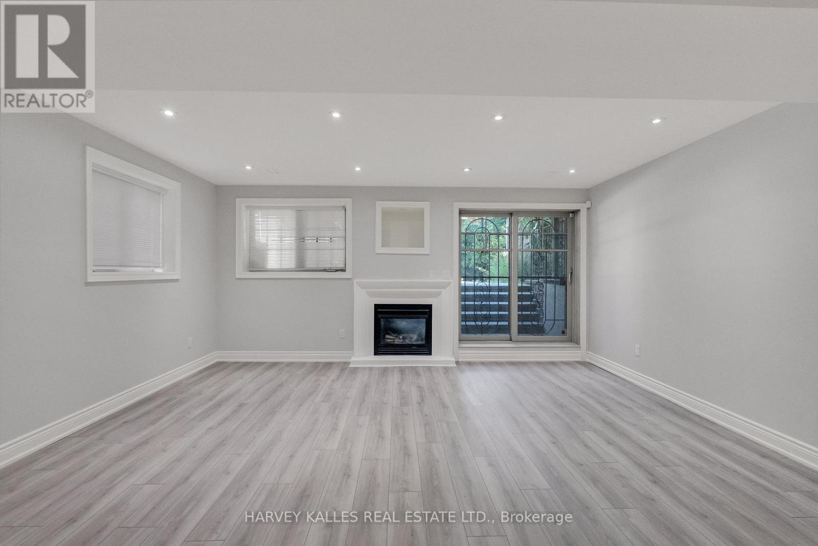 168 Roe Avenue, Toronto, Ontario M5M 2J2 - Photo 46 - C13567124