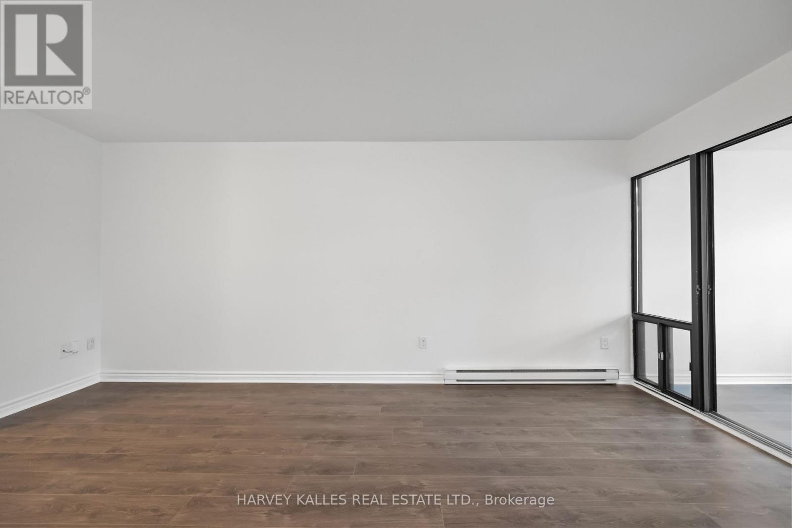 10 - 353 Queen Street, Toronto, Ontario  M5V 2A4 - Photo 11 - C13567404