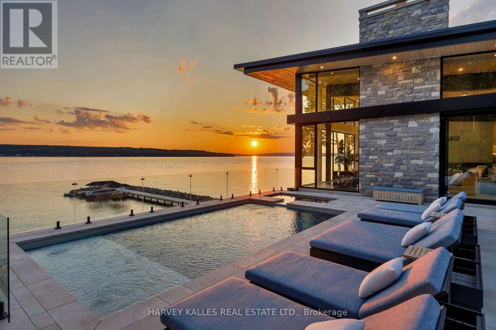 240 SILVER BIRCH DRIVE, Tiny, Ontario