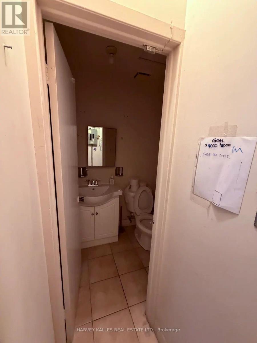 146 - 1911 Finch Avenue W, Toronto, Ontario M3N 2K1 - Photo 12 - W13567854