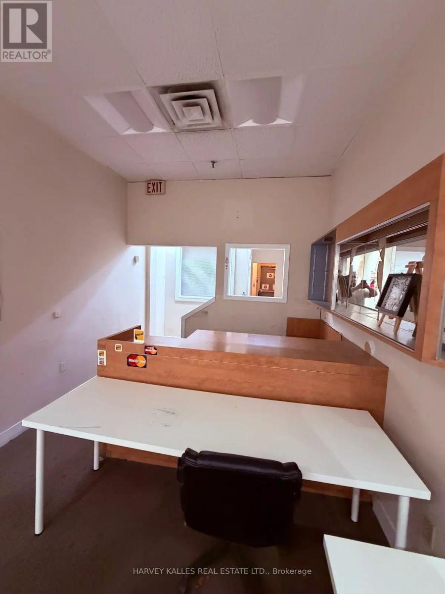 146 - 1911 Finch Avenue W, Toronto, Ontario M3N 2K1 - Photo 9 - W13567854