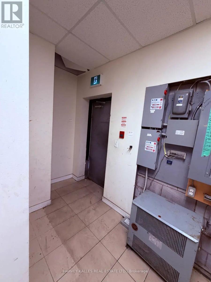 142 - 1911 Finch Avenue W, Toronto, Ontario M3N 2K1 - Photo 14 - W13567880