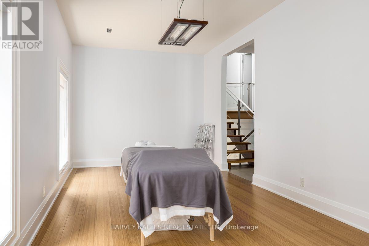562 Bedford Park Avenue, Toronto, Ontario  M5M 1K3 - Photo 10 - C13570776