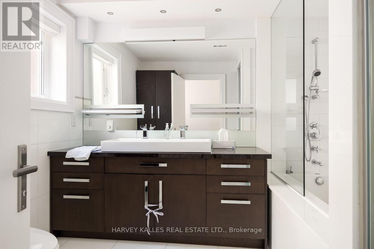 562 Bedford Park Avenue, Toronto, Ontario  M5M 1K3 - Photo 21 - C13570776
