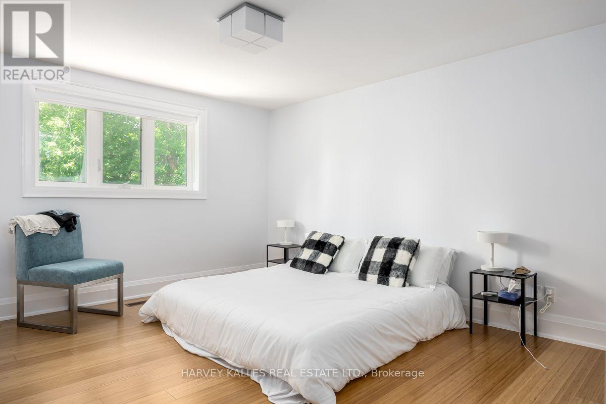 562 Bedford Park Avenue, Toronto, Ontario  M5M 1K3 - Photo 23 - C13570776
