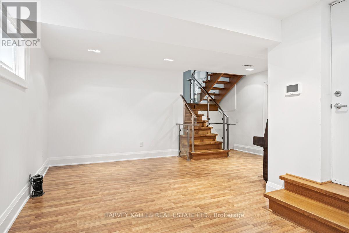 562 Bedford Park Avenue, Toronto, Ontario  M5M 1K3 - Photo 32 - C13570776
