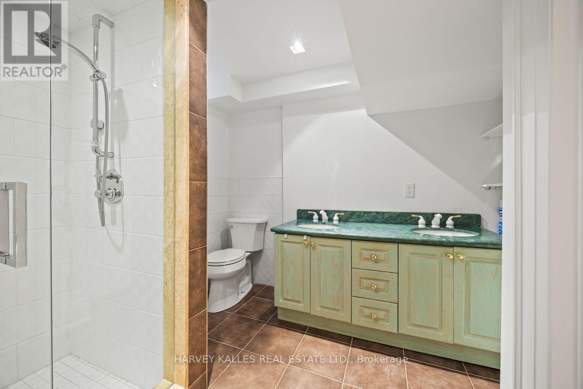 562 Bedford Park Avenue, Toronto, Ontario  M5M 1K3 - Photo 37 - C13570776
