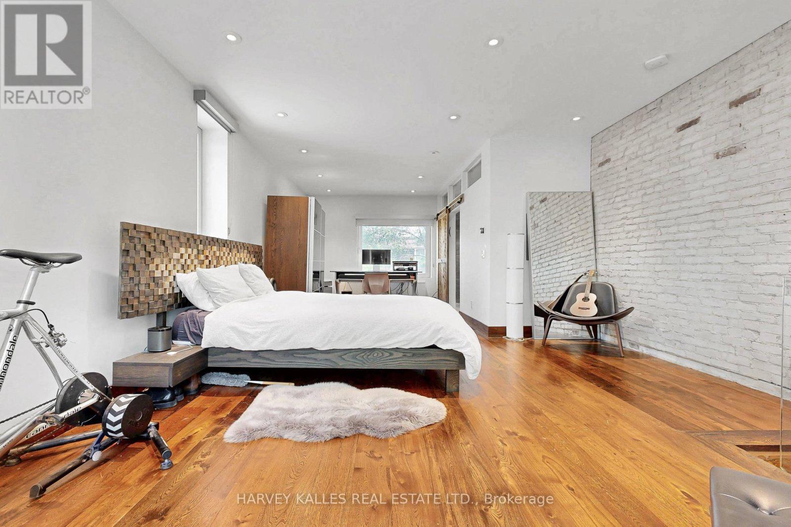 819 Dundas Street W, Toronto, Ontario  M6J 1V4 - Photo 18 - C13571922