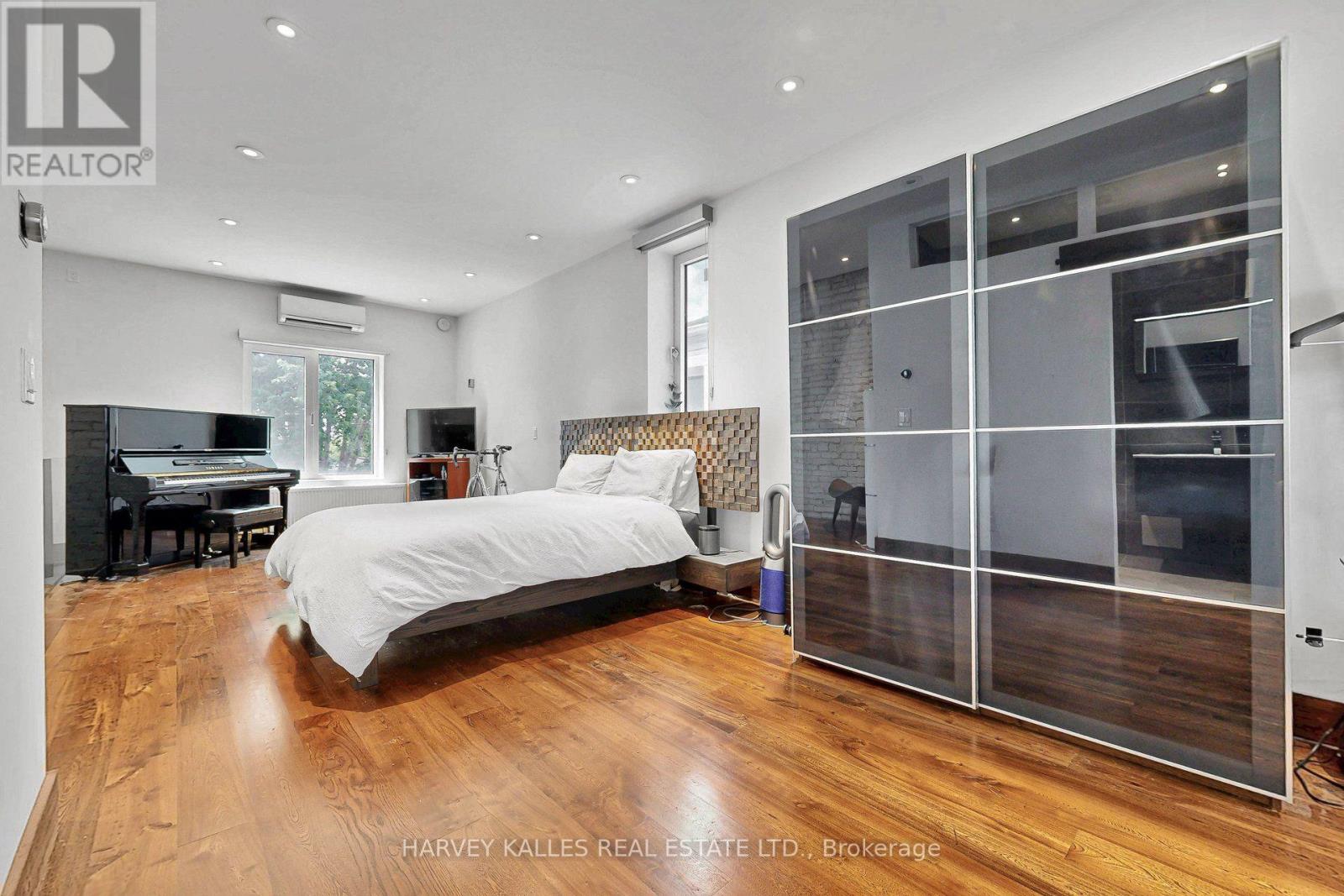 819 Dundas Street W, Toronto, Ontario  M6J 1V4 - Photo 25 - C13571922