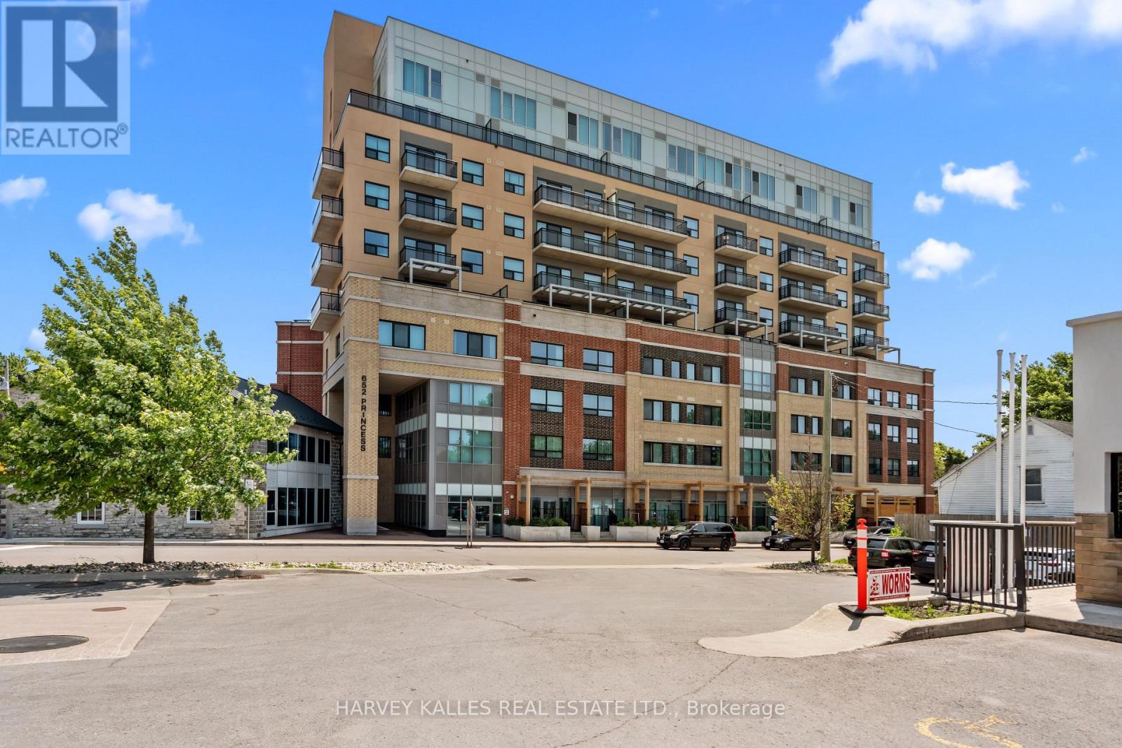 237 - 652 PRINCESS STREET, Kingston, Ontario